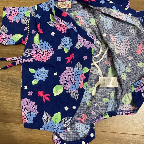 2/$30 Beautiful Japanese style onesie - Picture 6 of 9